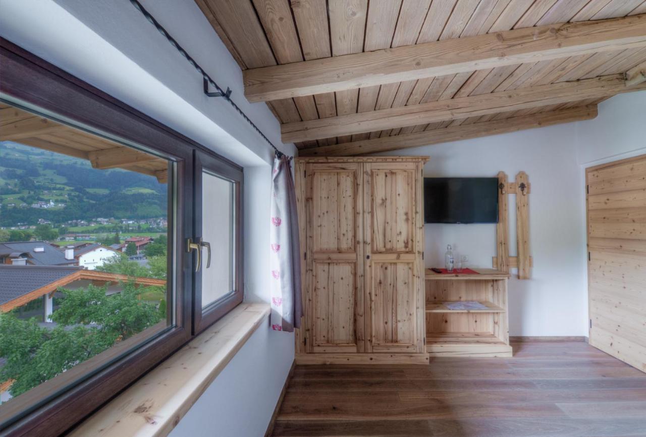 Апартаменты Berghof Zillertal Фюген Экстерьер фото